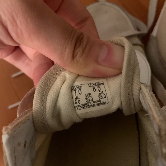 SOLD ON MERCARI - Picture 4 of 5